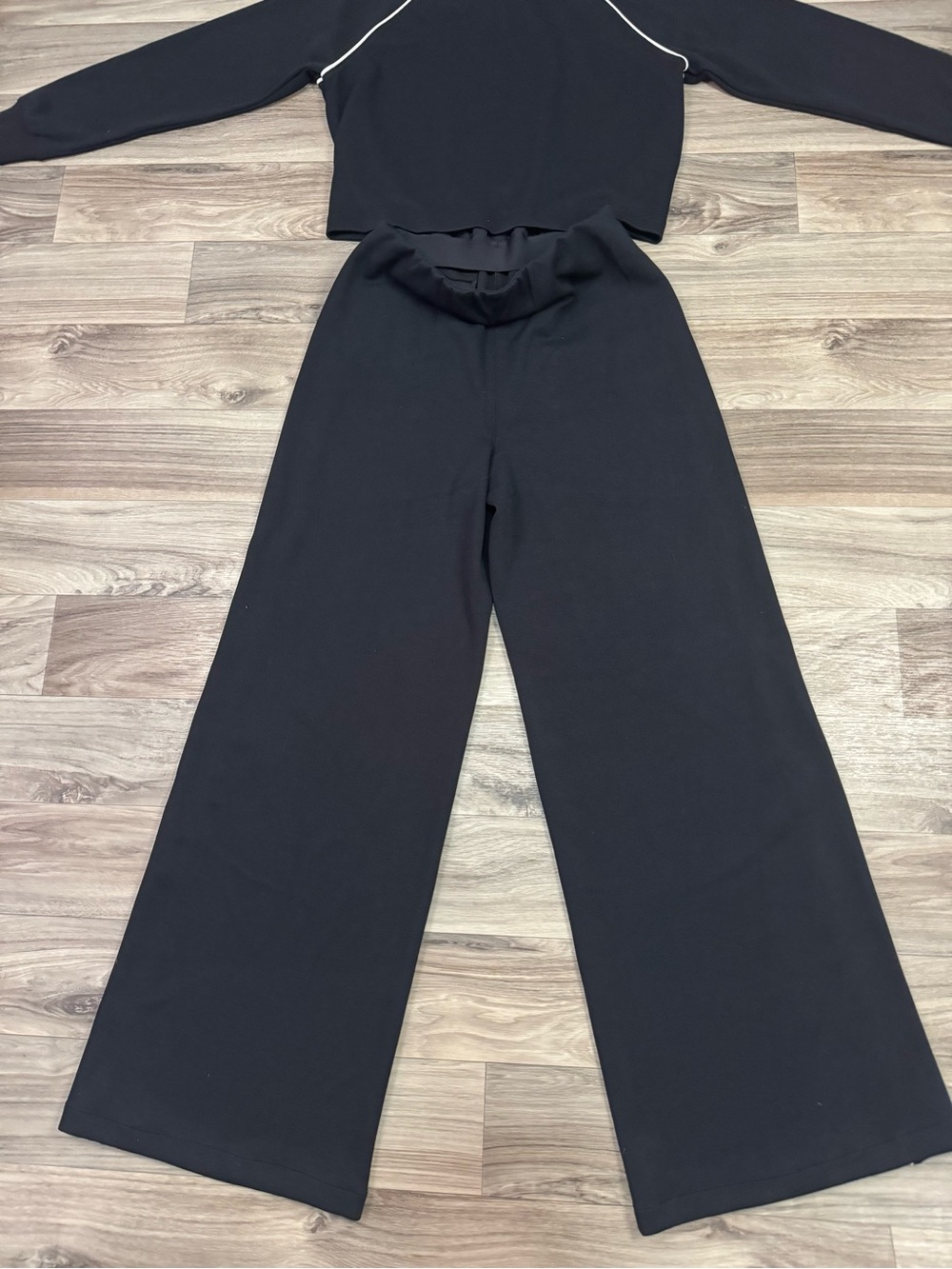 NWT Spanx AirEssentials Pique Half Zip Top Long Sleeve Jumpsuit Size Medium Tall - Picture 13 of 13